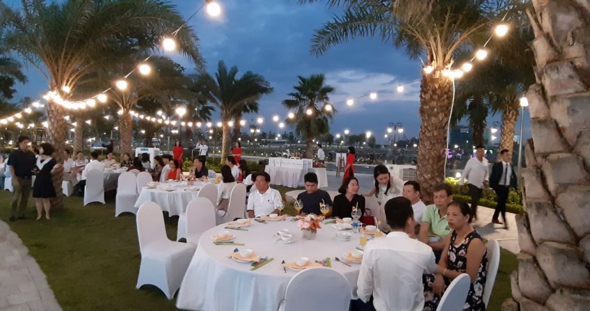 Tiệc BBQ tại Vinhomes Ocean Park - Gia Lâm, Hà Nội